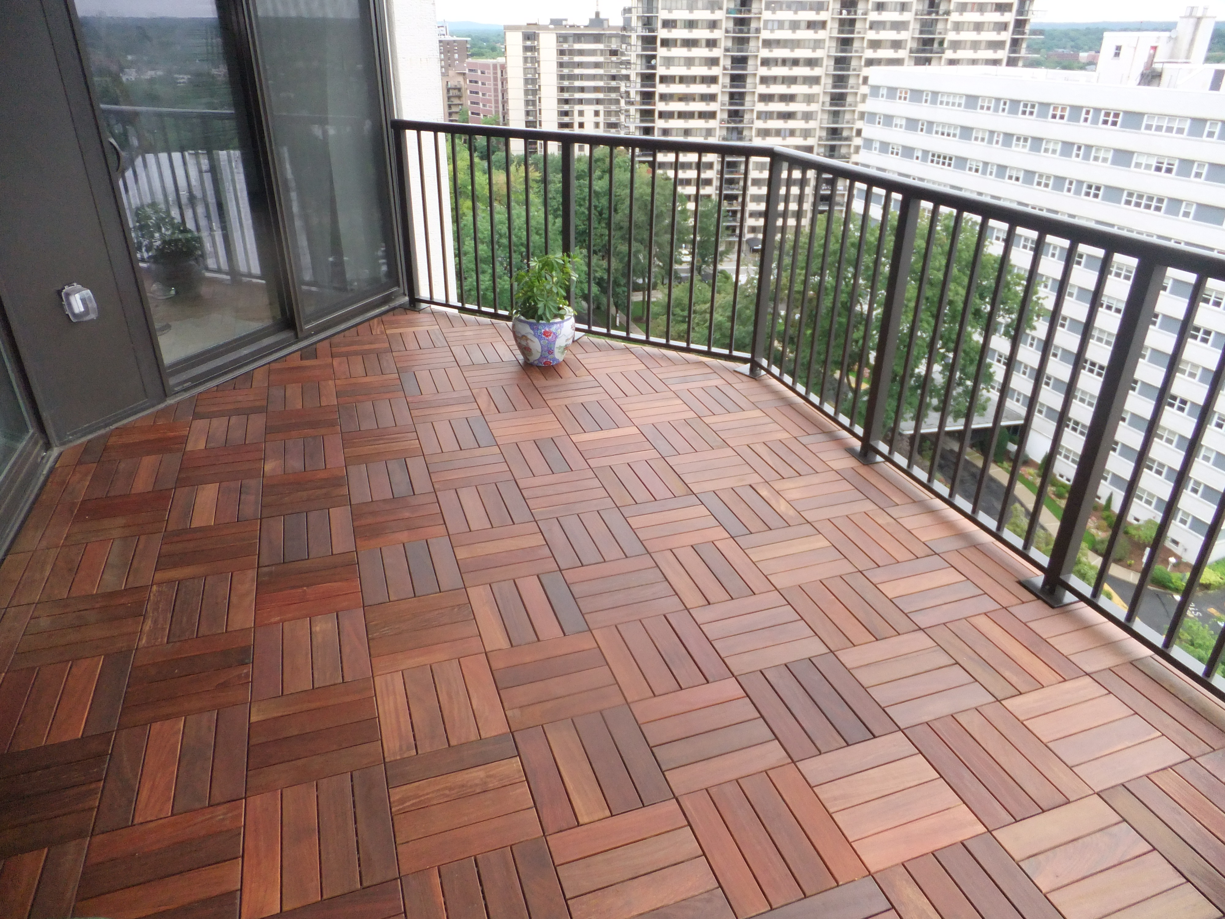 Coverdeck Systems Interlocking Deck Tiles